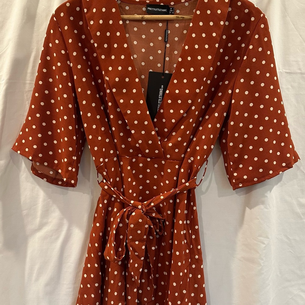 PrettyLittleThing Rust Polka Dot Midi Dress